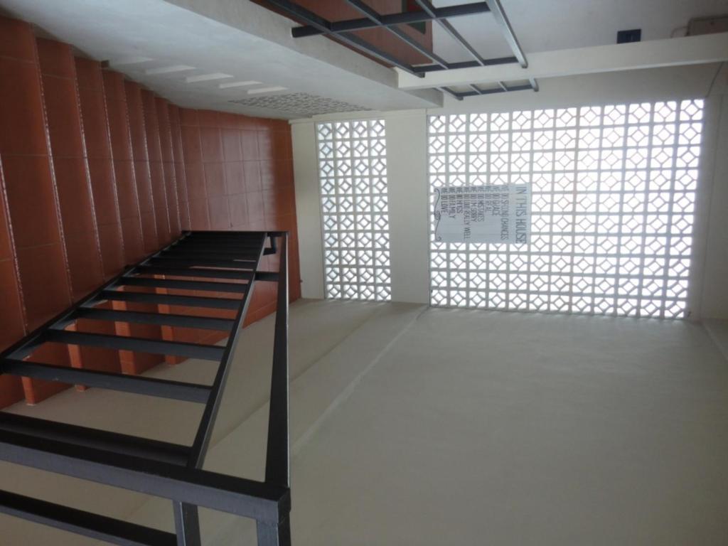 Urbanview Hotel Wayan Mansion デンパサール エクステリア 写真